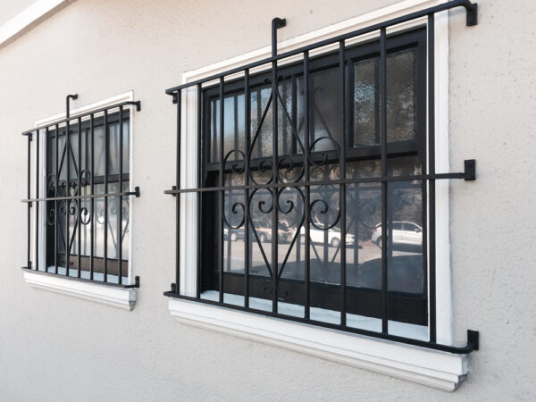 Steel Windows - Image 7